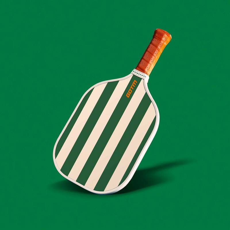 A model a racket, a protective cover, 2 balls